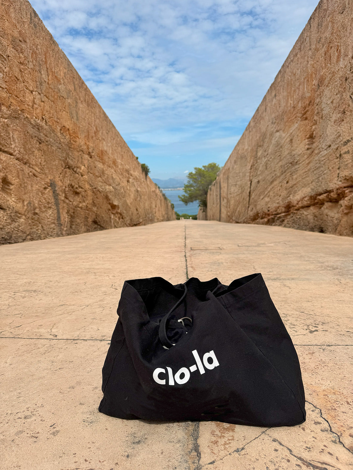 TOTE BAG
