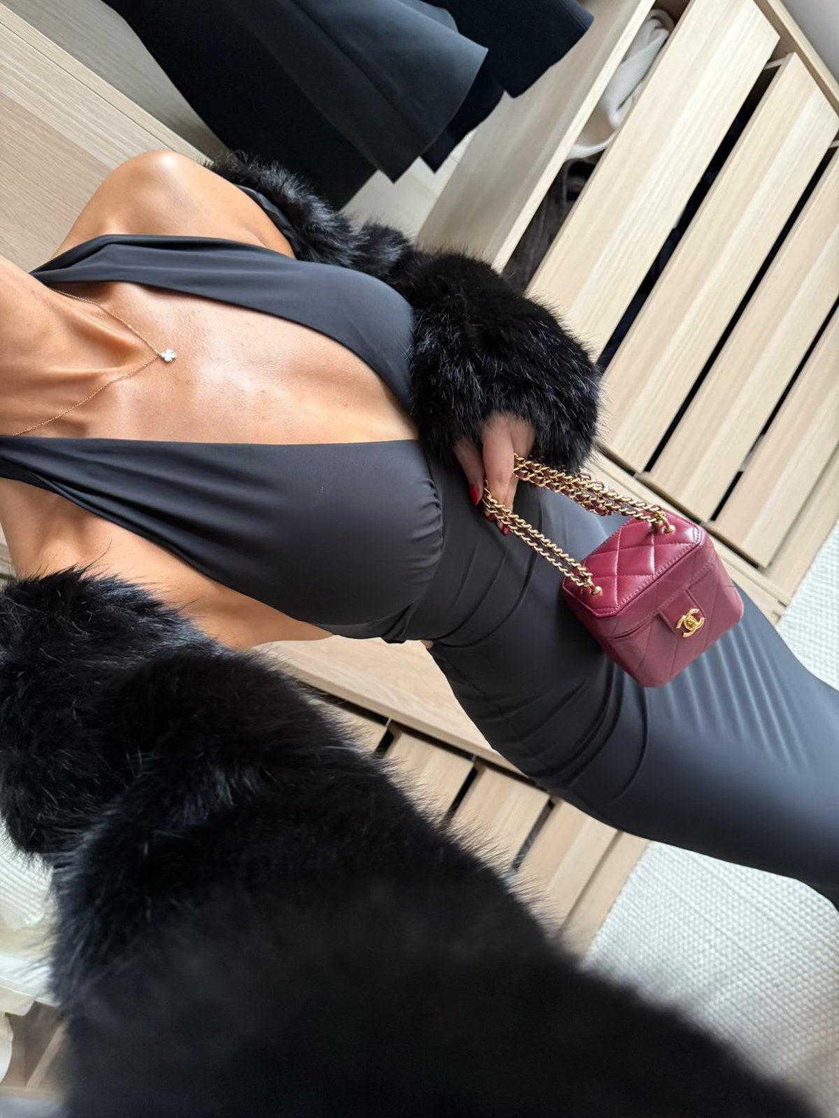 CARA MAXI